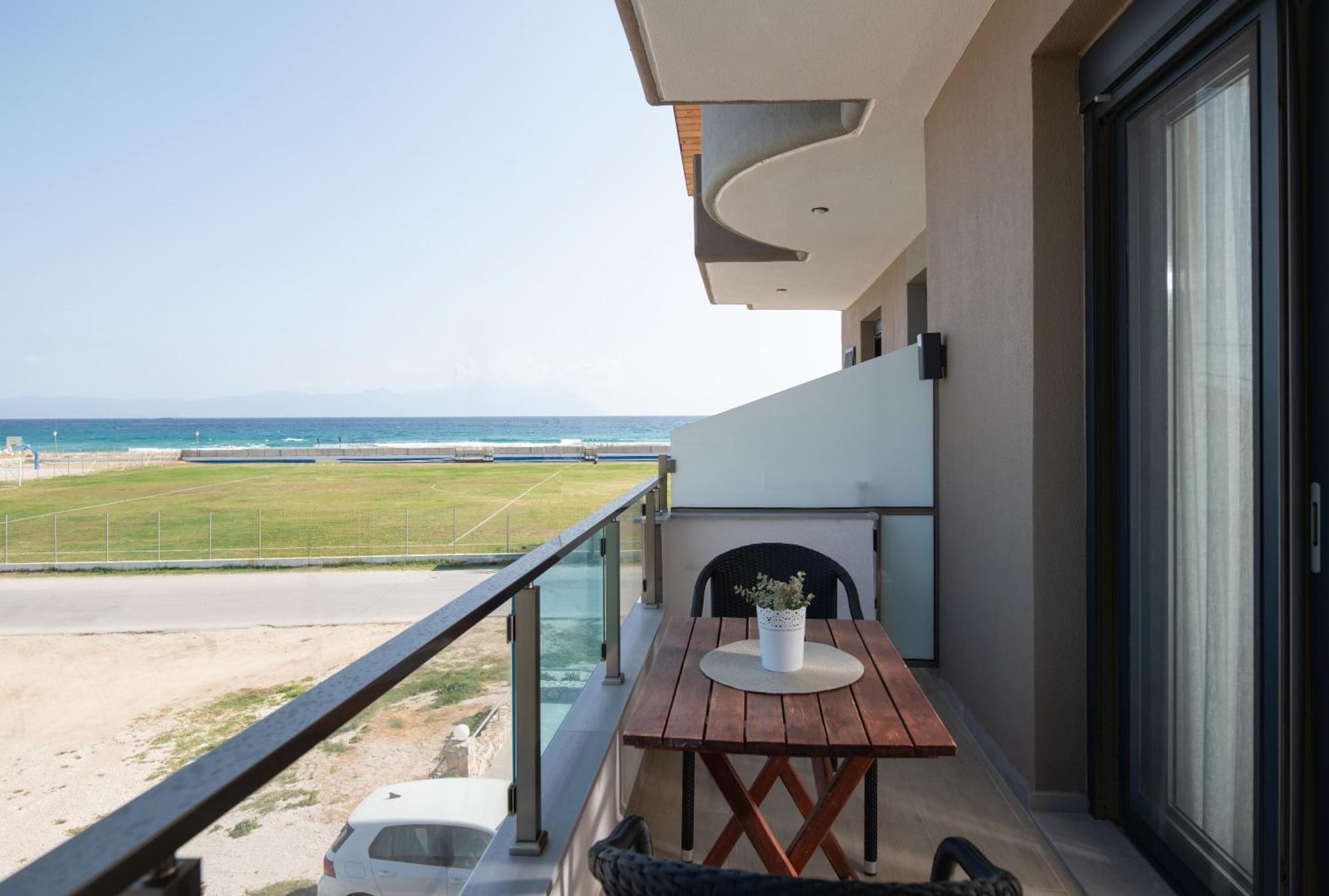 Vrahakia Beach Sarti Eksteriør bilde